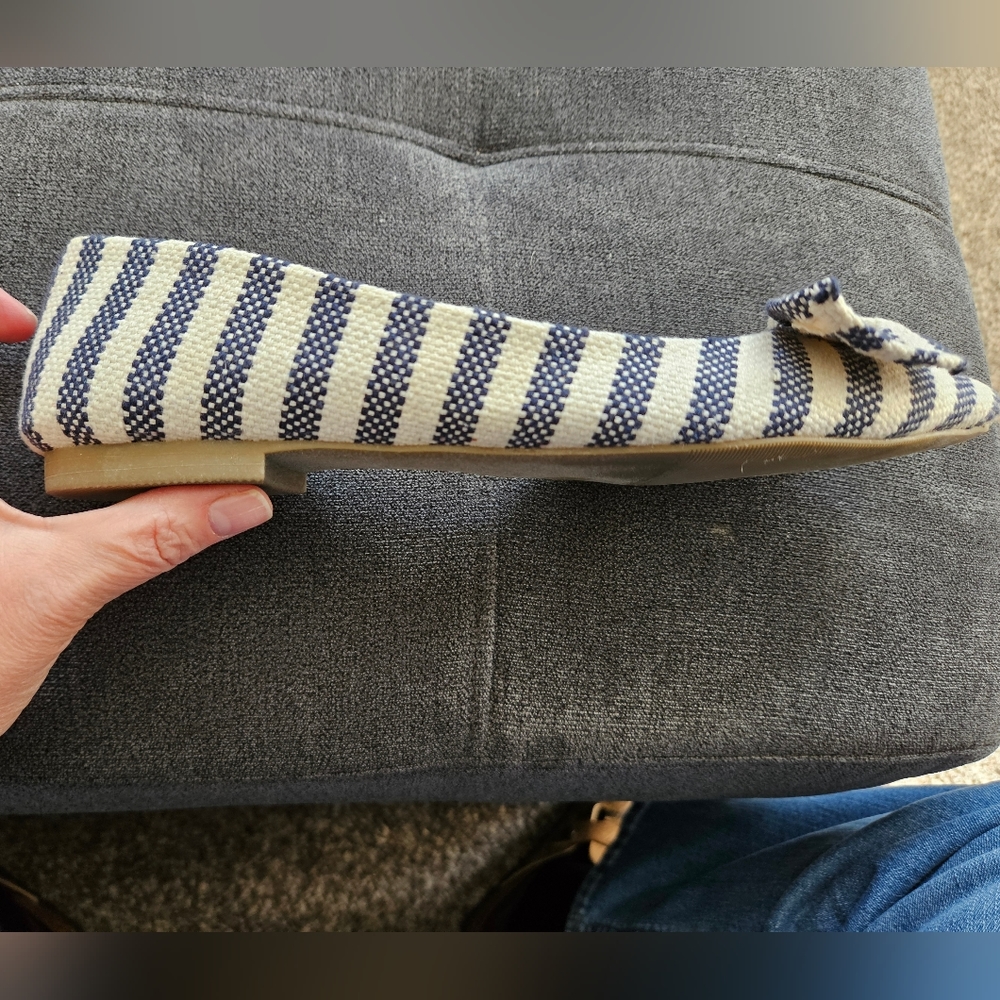 A New Day Striped Textile Slipper Shoes with Bows. SZ 8 - Picture 7 of 15